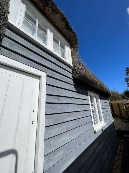 The Shack - Thatched Self Contained Annex Collingbourne Ducis Екстер'єр фото